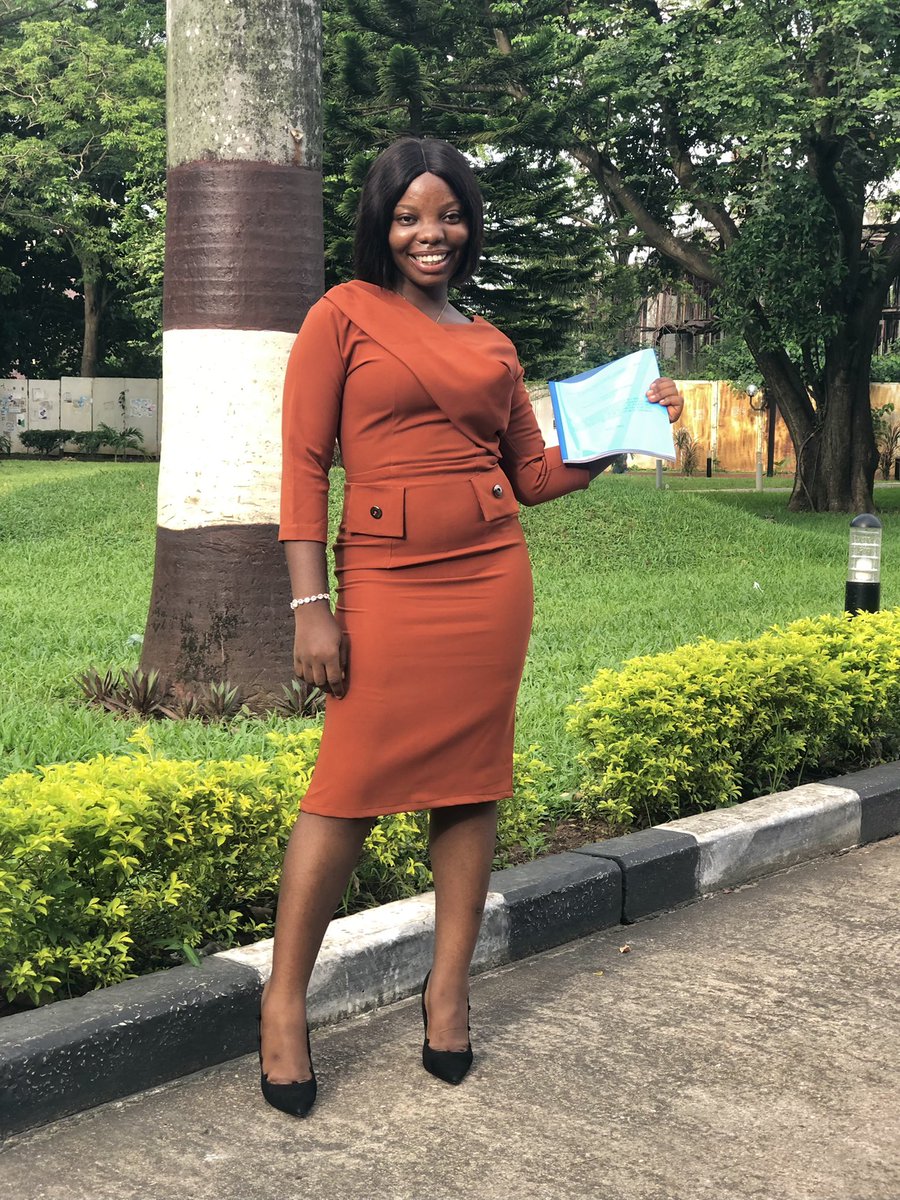 FavourPraise_'s tweet photo. “In partial fulfillment of the requirement for the award….” bla bla bla😌

B.A ENGLISH signed, sealed and what’s not to be proud of?😍

An actual intelligent, gorgeous, graduate!👩🏽‍🎓 https://t.co/RFe2nOdMN8