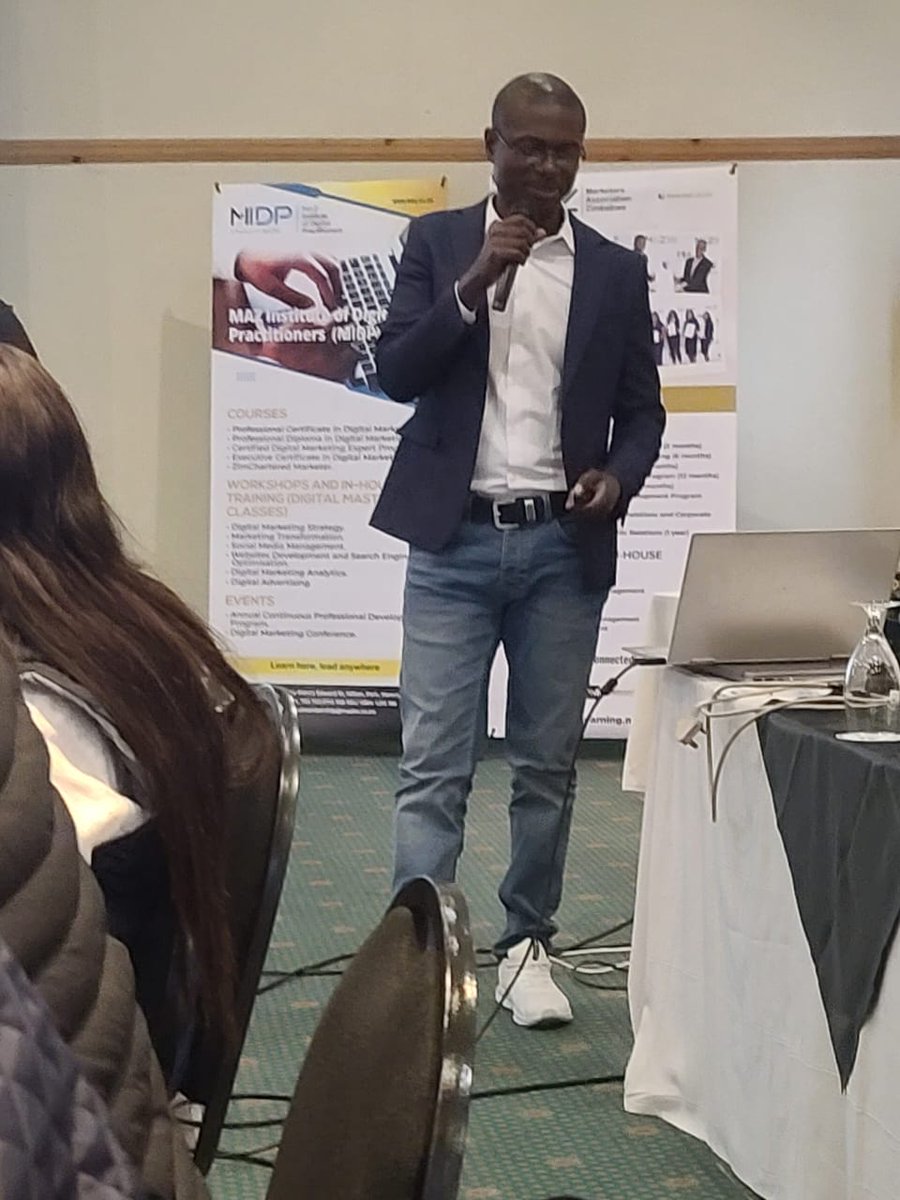 MarketersZim's tweet photo. Session 4:,Day 2 at the #ACPD23...@joelgombera presents on Public Speaking techniques. https://t.co/e6RA5074y5