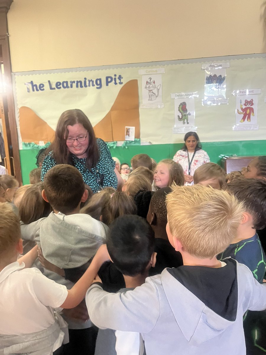 MissBruce00's tweet photo. We sang our farewell song for Mrs Thomson, with words specially written by Miss McGlashan. We have been determined learners practising lots! Rm 3 &amp; Rm 4 P2 @woodside_school https://t.co/yRH4YeVhzn