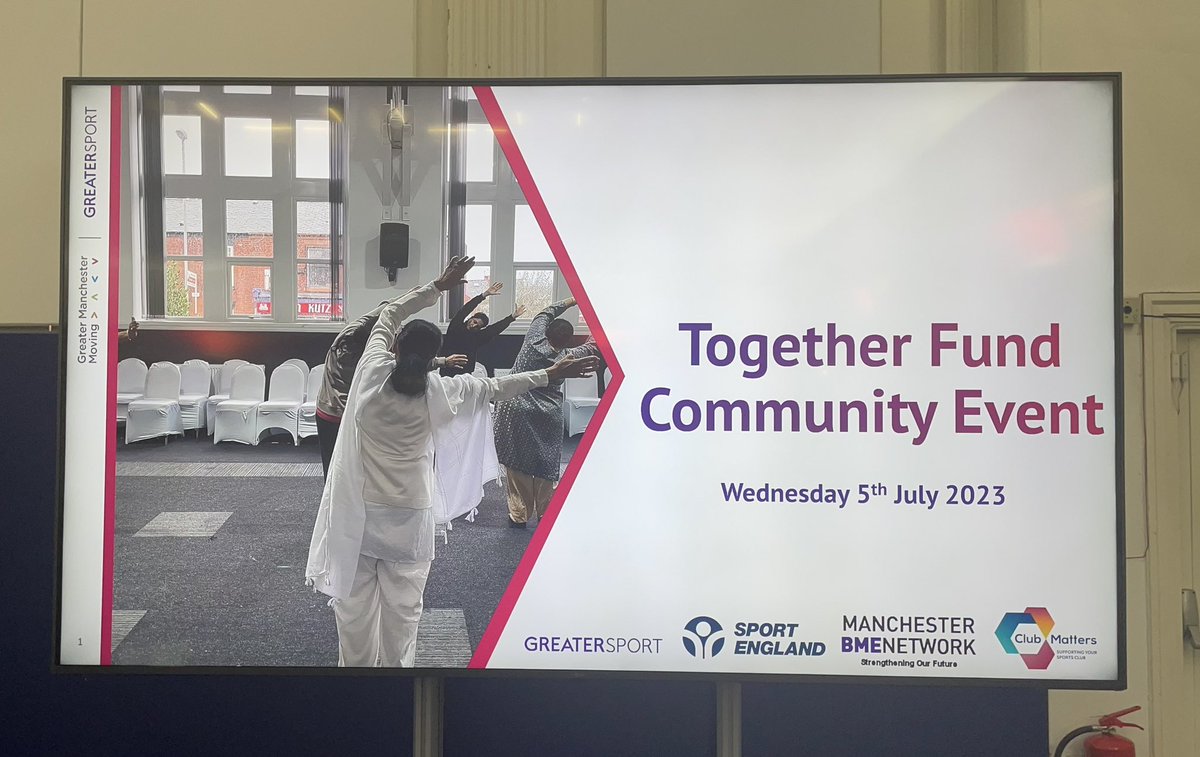 Zebra_carol's tweet image. Benefit of working on events like this is catching up with the amazing #volsec community. The fab ladies from @BollyFit 🌟and ray of sunshine ☀️ Alfred from @waiyincws 
@GreaterSport #TogetherFund event @gmcvo @gmbmenetwork @BlacAwards @MikeWildMacc