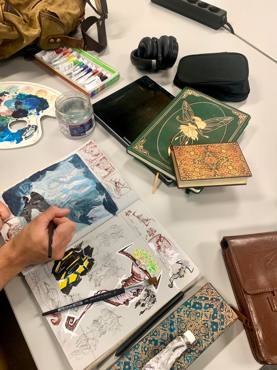 e_rigs's tweet photo. Game students in full work mode here! 😎

Some insights into our Unity game course! The deadlines are approaching and our students are tirelessly working on their projects!

Check out our website: https://t.co/fwpfywce5D

#gamedesign #studentlife #deadlines #gamestudent #erigs https://t.co/haQxp0Cz6t