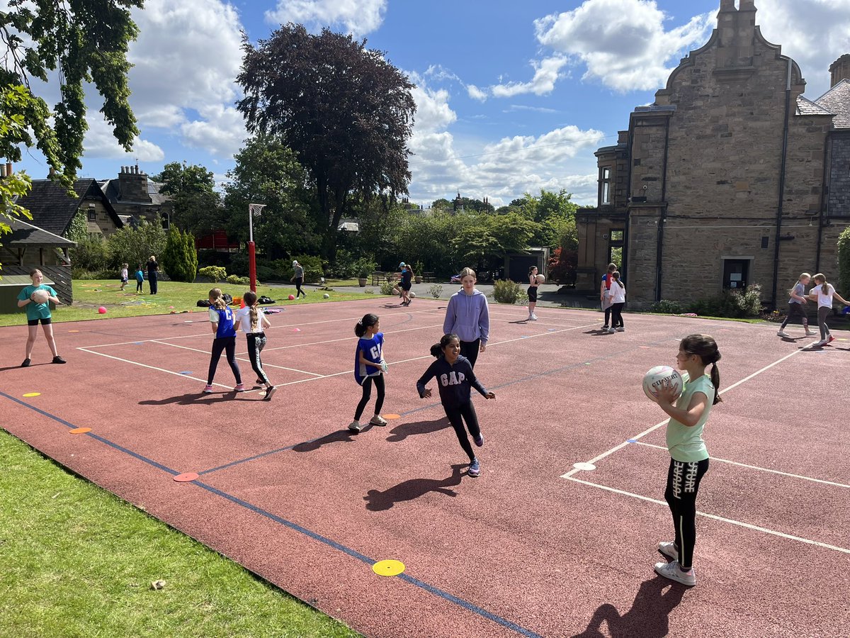 SuperNetters tweet media