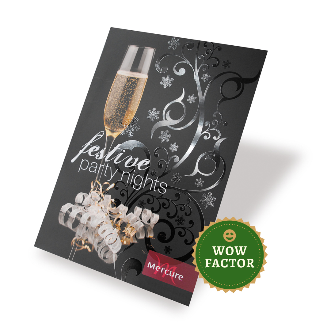 RedbrickPrint's tweet photo. When it comes to the wow factor, these glitzy Spot UV Showcards throw everything else into the shade.

And did you know, using Spot UV can increase the perceived value of a product by up to 25%  😲 

#Nettl #SummerLovin #SpotUVFlyers #Printing #Branding https://t.co/VA619J73w4
