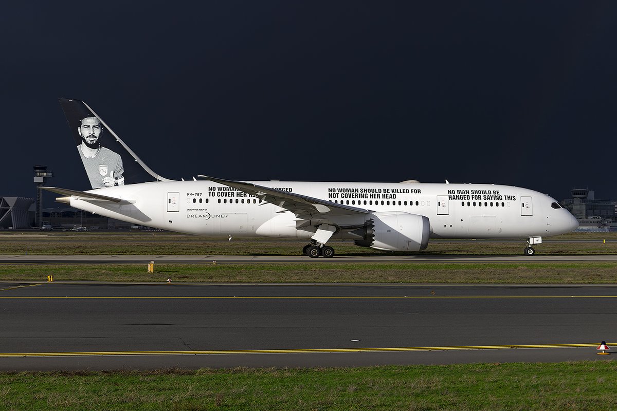 AeroinfoBCN's tweet photo. ⚠️Comlux Aruba operará hoy uno de los vuelos más singulares en la historia del Aeropuerto de Barcelona-El Prat,  su Boeing 787-8 volará desde Papette (Polinesia Francesa) a El Prat, convirtiéndolo en el vuelo más largo jamás operado a BCN con 16.245km y unas 18h 30min de vuelo.👇 https://t.co/e75oatM8BG