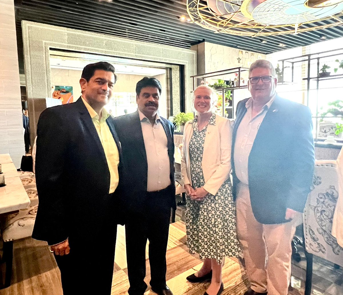 A Meeting for exchange of Business ideas was hosted by the Australia’s Agriculture Minister Senator the Hon Murray Watt.IPGA was amongst few associations invited  to discuss the scope of increasing pulses trade opportunities that are mutually benefitting to India and Australia.