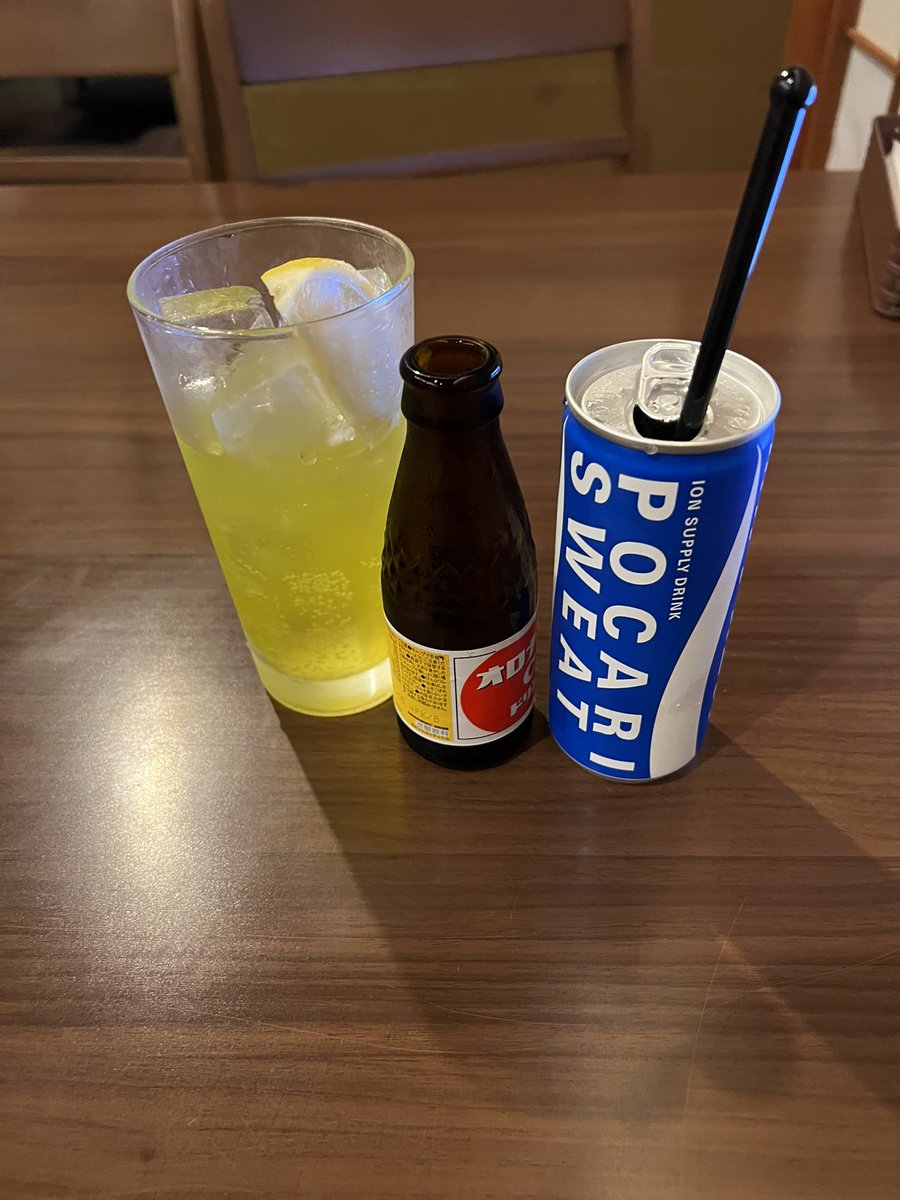 kimu_tpj's tweet photo. 泊まるとこがないので、スーパー銭湯でサウナとオロポ決めて、仮眠しつつ明日現場対応するのは内緒だぜ🤫 https://t.co/XjqLPVb9T7