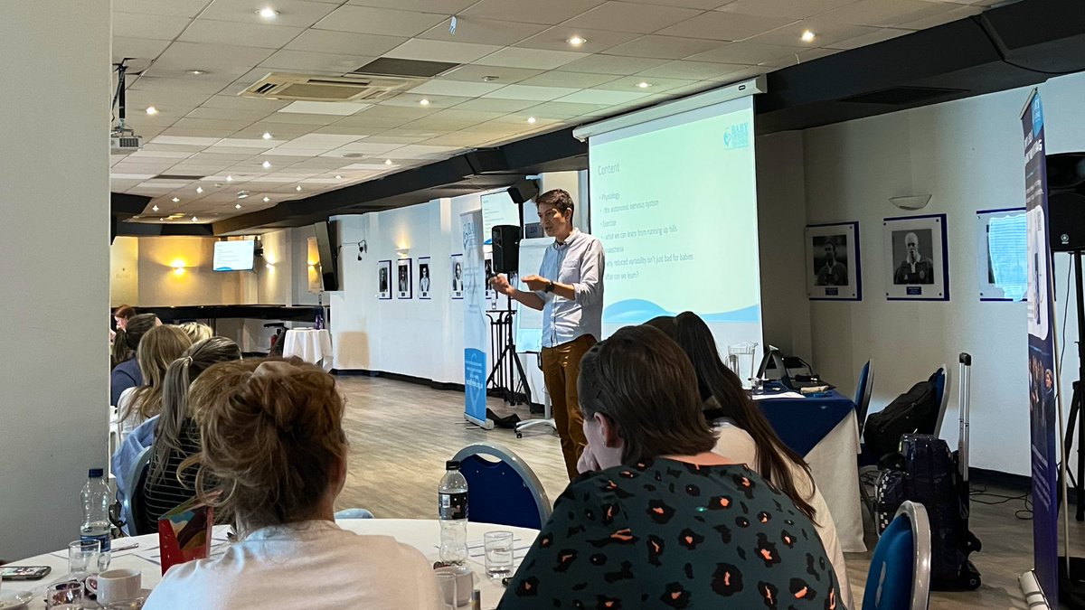 BabyLLTraining's tweet photo. @gabbybambi @DrSusanaPereira @RoyalLondonHosp Consultant Anaesthetist, Andrew Tan, talks to delegates about the autonomic nervous system and variability outside fetal monitoring.
Understanding more about physiology and how we react to stress, to better understand the CTG trace.
#howisthebaby https://t.co/YLMHgA4zNM