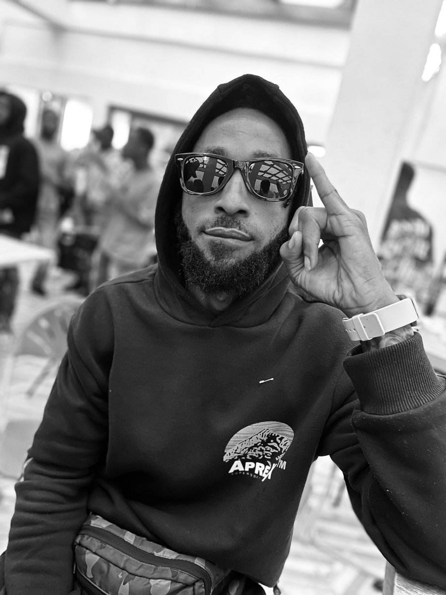 CafiDoma's tweet photo. If they don’t talk about U, U are Nobody.
The Humble Lion 🦁.
#Hating4Nothing 🎶
https://t.co/beNMdKvKRx
https://t.co/YsbwP6SOfL
Pls listen and help share 🙏🏾🤞🏾
#WEEKeepMoving👣👣🙏🏾🤲🏾.
#Y3 Huna Huna B3!!. https://t.co/hOcFOe4BBv