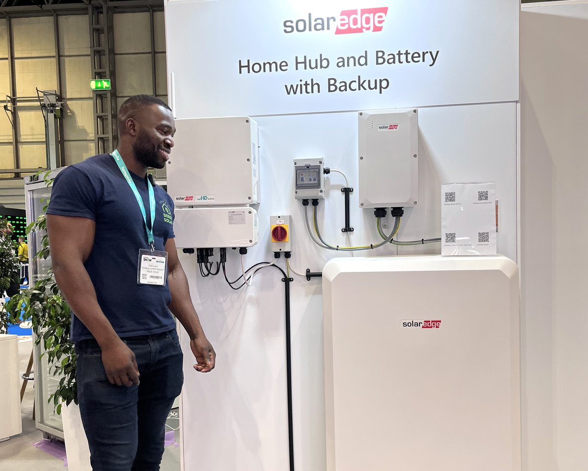 DeegeSolar's tweet image. WELCOME TO SMART ENERGY LIVING! 😍

From Smart Plugs To #BatteryStorage &amp;amp; Soon Even Bidirectional Charging, With #SolarEdgeHome you can Produce More, Use More &amp;amp; Save More. 🙌

Adaptable to any Lifestyle, @SolarEdgePV puts you in Control of your #Energy! 💪