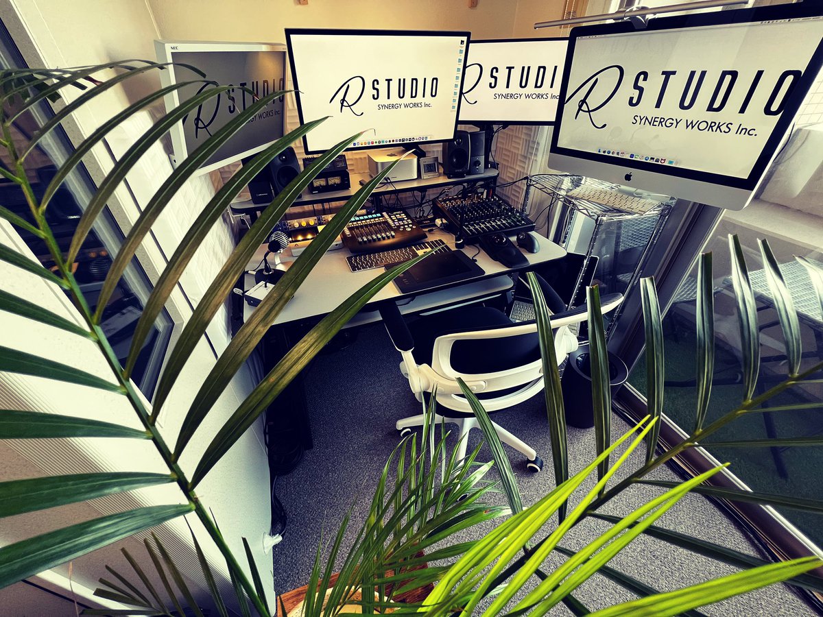 sounddeco's tweet photo. Rstudio 着々と進んでます。
スタジオまで赤坂駅から徒歩３分、天神駅から徒歩８分の福岡市中央区大名にあるSYNERGY WORKSが運営するMAスタジオです。プロフェッショナルスタッフがお待ちしております。 https://t.co/cREkDAHn5Z