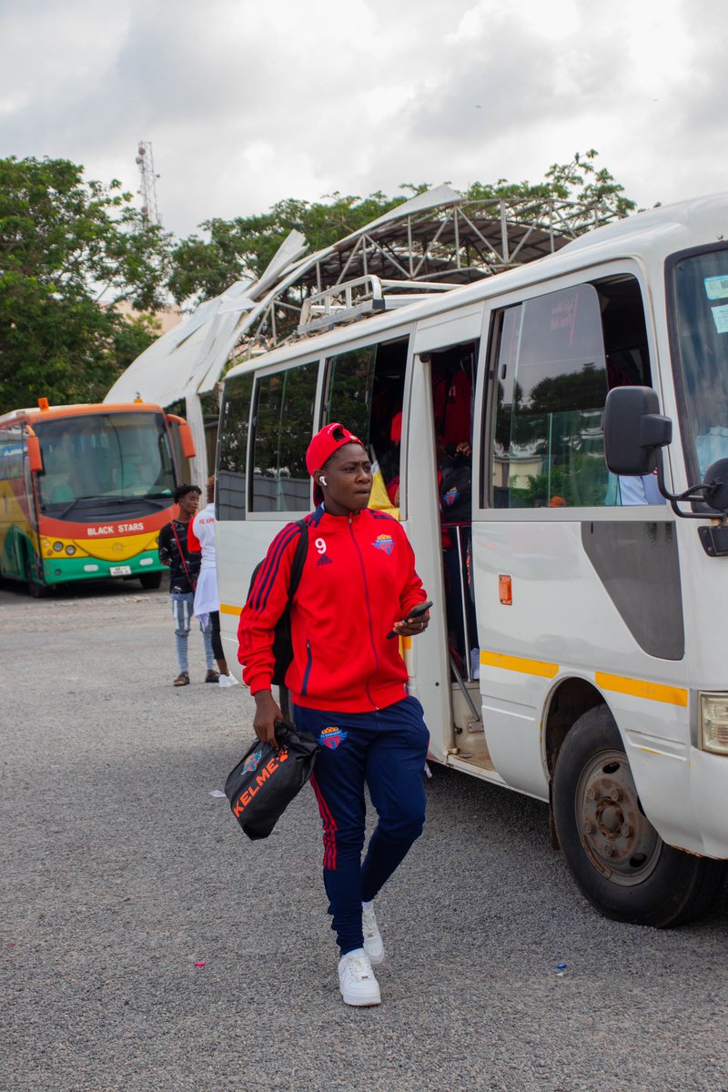 FC_Epiphany's tweet photo. 📸Our grand arrival at the Accra Sports Stadium 🏟️ 

Feel the SWAGGGGGGG 🥰

@ghanafaofficial  @AccraGarfa  @GarfaWomen https://t.co/bjhdmKjflX