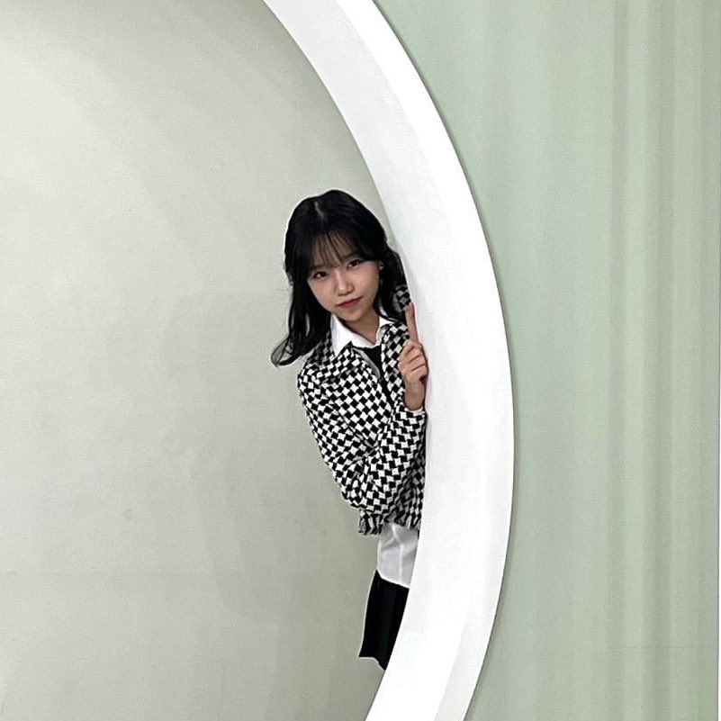 ㅋㅋㅋ 아 귀여워 하나도 안 컸어 장꾸 강아지야 ♡