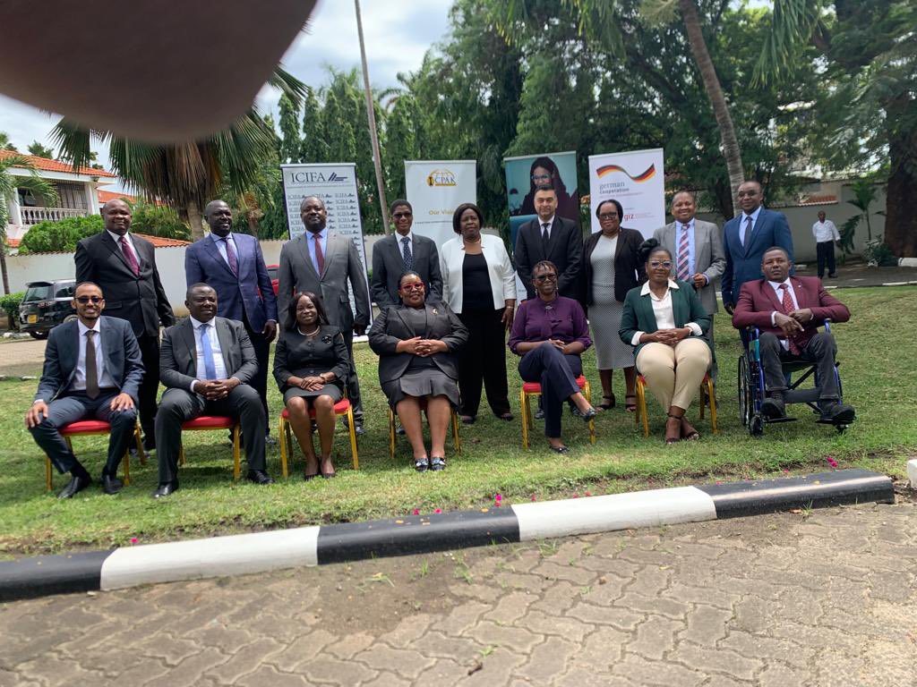 Arahman2009's tweet photo. Today, I have the honor to be one of the founding countries launched and signed the African Association of Accountants General in Mombasa, Kenya! https://t.co/1eOxkcO2xQ