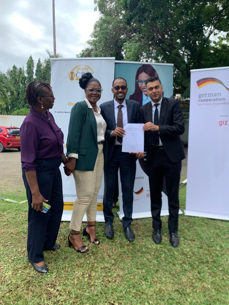 Arahman2009's tweet photo. Today, I have the honor to be one of the founding countries launched and signed the African Association of Accountants General in Mombasa, Kenya! https://t.co/1eOxkcO2xQ