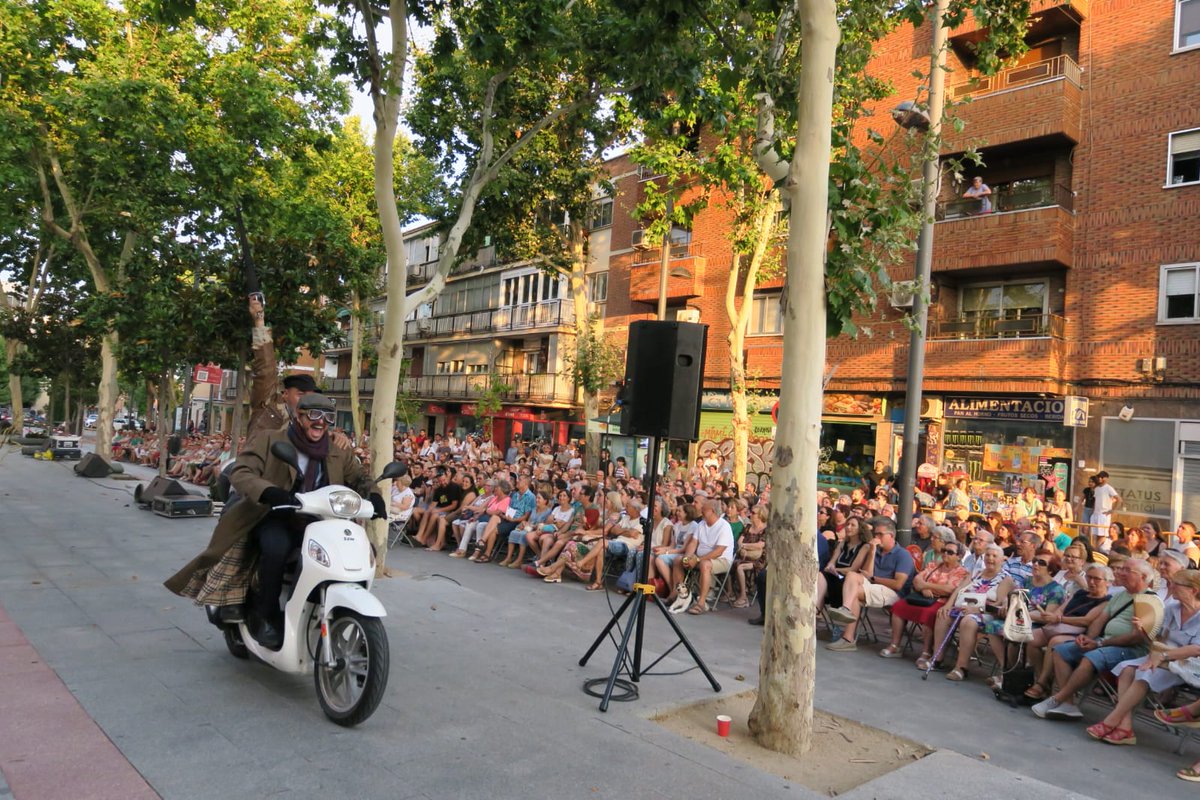 RevistaGodot's tweet image. 🔴ÚLTIMA HORA

Tras la oleada de espectáculos cancelados en los últimas semanas, el mundo de la Cultura se moviliza en favor de la libertad de expresión con un acto de condena por redes sociales contra la censura.
👇
bit.ly/3O19NFp