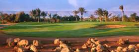 Best_Golf_Tips's tweet photo. Mathematik auf dem Golfplatz ist unerlässlich. Berechne den optimalen Winkel und die Distanz, um den Ball präzise zu platzieren. Kalkuliere die Geschwindigkeit und den Einfluss des Winds, um deine Schläge zu perfektionieren. ⛳️🧮🏌️‍♂️ https://t.co/vF2RMRNDxs https://t.co/qC98nxcfoU