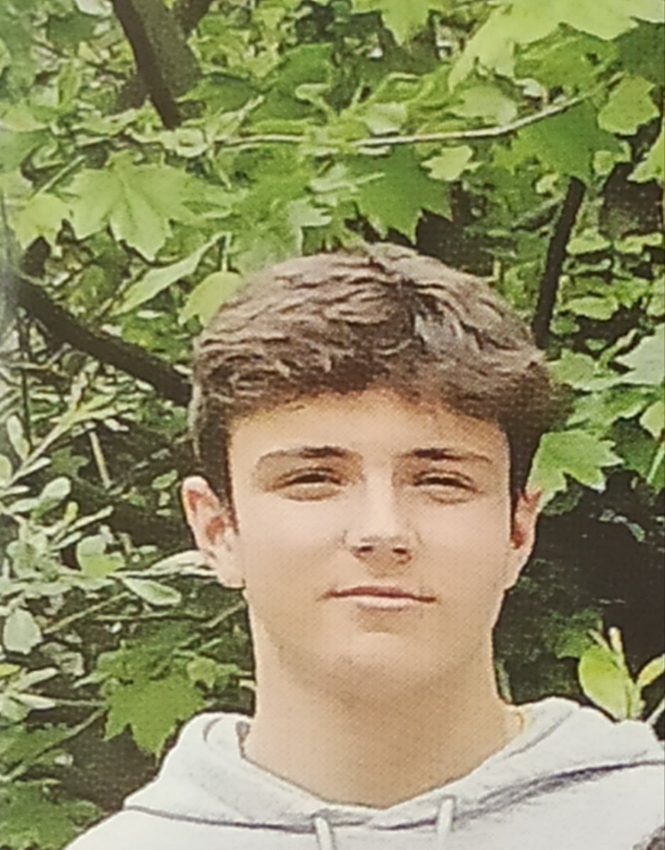 Botikazar's tweet photo. Asier Villa Yarza ikasleak Batxilergoko Sari Berezia eskuratu du.
Euskadin ematen diren 16 sarietatik bat gure ikastetxeko ikasle honek lortu du.
Zorionak!! https://t.co/wAvG6GaI66