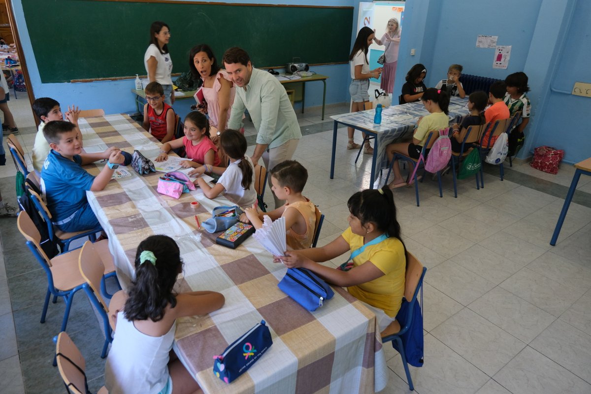 infoCabra's tweet photo. π΅ MΓS DE 250 ESCOLARES EGABRENSES DE ENTRE 4 Y 12 AΓOS PARTICIPAN ESTE VERANO EN LA LUDOTECA INFANTIL Y TALLERES DE OCIO Y TIEMPO LIBRE
ππ» El programa se desarrolla hasta el 11 de agosto bajo el lema βEl ciclo del aguaβ
#aytodecabraΒ
#pmbs
#familias
#verano https://t.co/vcXn2G1KoK