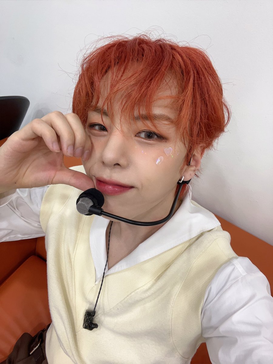 WEi__Member's tweet photo. [#대현] 반짝반짝 루아이 https://t.co/vscsN9DJMN