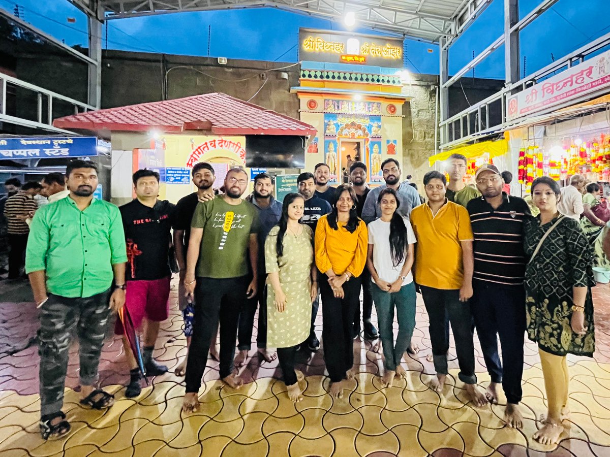SudhirChaskar's tweet photo. Most awaited Team Outing at #Bhimashankar, #Manchar #Ozar #Hometown #Chas
#Together - We are #unstoppable
#FiservProud
#Fiserv
#Fun_Weekend
#Sunday_Funday
#Rain
#memories 
#Misal
@Fiserv https://t.co/fOFycz82ty