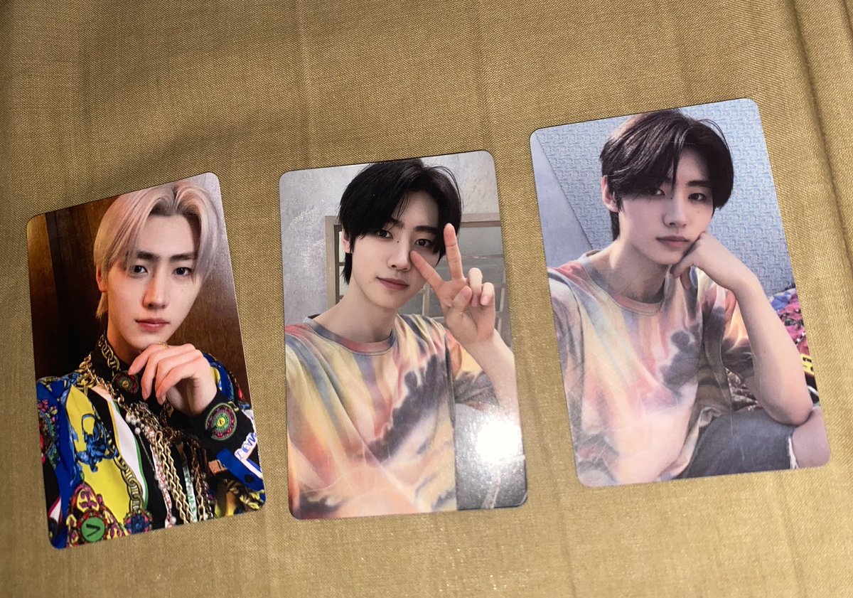 pawcetz's tweet photo. wts lfb sunghoon pc ph 

dimension senkou solo jacket ₱750
dimension dilemma charybdis pob ₱800 
dimension dilemma powerstation ld lucky draw ₱320 (prone to many scratches) 

. mnl 
. payo
. ggx 
. no rush shipping 

t. enhypen soljack versace charyb peace hoon https://t.co/glzFtdvDqv