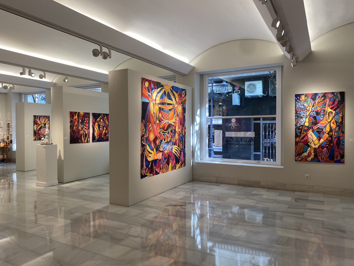 adrianhmuxk's tweet photo. en estas pinturas he puesto todo mi cariño durante meses y por fin las he visto en una exposición ❤️ https://t.co/kaFOEsm9T6
