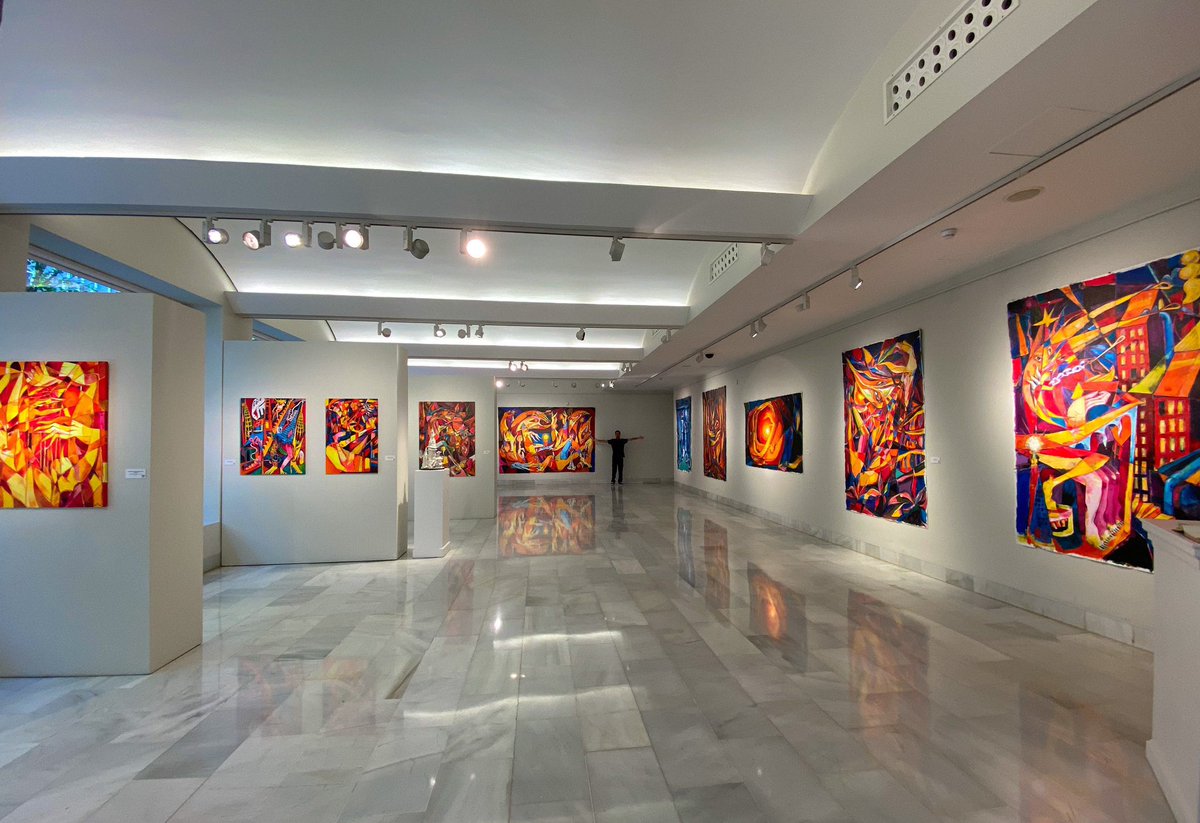 adrianhmuxk's tweet photo. en estas pinturas he puesto todo mi cariño durante meses y por fin las he visto en una exposición ❤️ https://t.co/kaFOEsm9T6