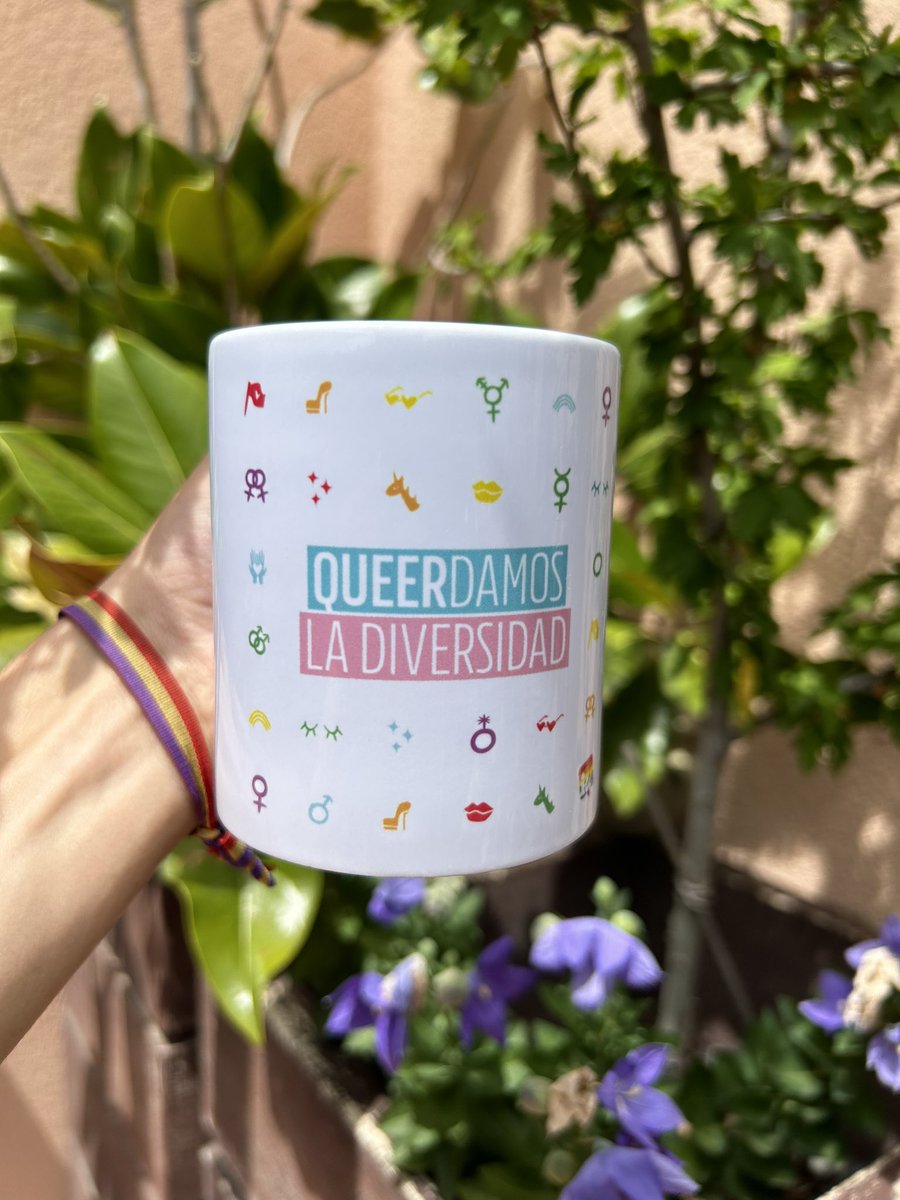 Porque #QueerdamosLaDiversidad 🦄🏳️‍⚧️🏳️‍🌈🔻

Puedes encontrarlas aquí: izquierdaunida.org/tienda/

Y también puedes afiliarte 😉👉izquierdaunida.org/afiliate/