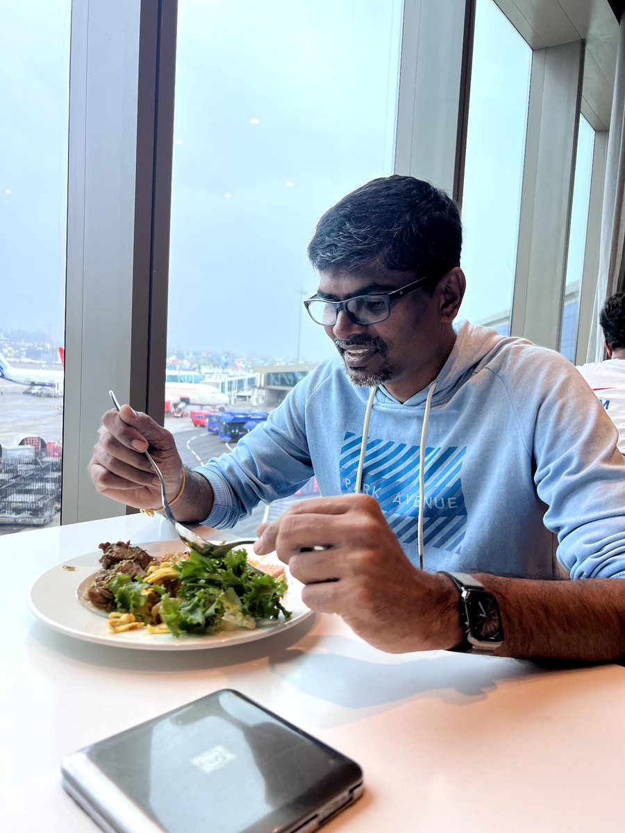 Peaceful place, Food on the table, and a precious smile on my face #blessed

#federalsoftsystems #kishorekumaryedam #ceo #Naannaan #mahaan #workhard #motivation #leadership #inspiration #happylife  #ceolife #entrepreneurs #lifestyle #mindset  #lifestyle #ceolife #mumbai