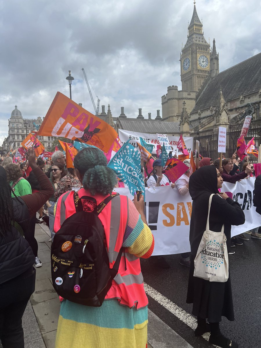 This London march is absolutely huge #SaveOurSchools