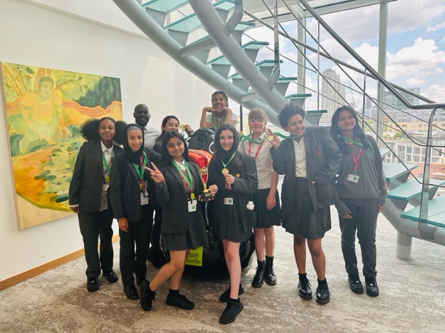 EGA School tweet media