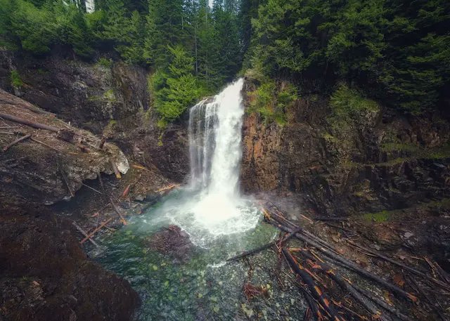 Maminou77Ti's tweet photo. Franklin Falls Hiking Trail: Explore Nature's
Introduction Welcome, fellow adventurers! Are you ready for an unforgettable journey through nature’s wonders? 
#hikingadventures #franklin #falls
https://t.co/IbjEnZfWAx https://t.co/1NY8hSxRwc