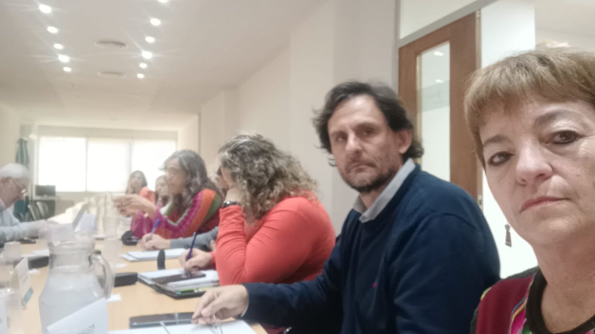 udocbacentral's tweet photo. 📣#UDOCBAInforma
Primer Convenio Colectivo de Trabajo para la docencia bonaerense. #FUDB

Participaron de la reunión @gustavofsalcedo Secretario Gremial Provincial y nuestra representante legal Yamila Rekovski. https://t.co/5DlIrvwaBU