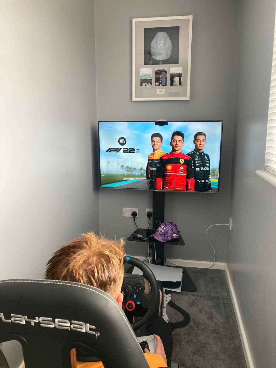 Dave_Doddie's tweet photo. Looking forward to creating more F1 memories this weekend. 

@GeorgeRussell63 is an excellent role model and my son was lucky enough to catch this signed hat in the crowd at Silverstone 2022.

Framing by https://t.co/pucsPGSX5A

Thanks to @MercedesAMGF1 for the shots of GR and LH https://t.co/bvPscHzc9c