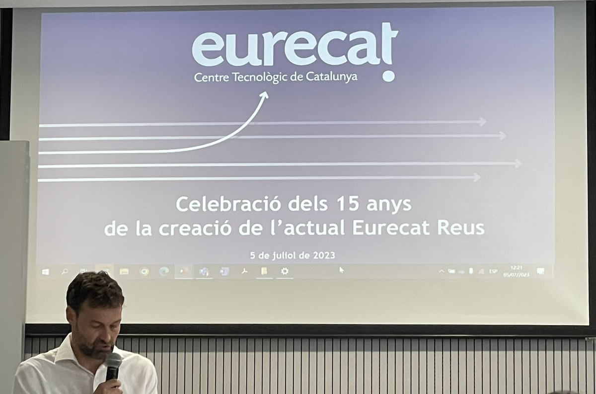 Reus i per extensió la CATSUD està de celebració: 15 anys de la constitució del #CTNS Centre Tecnològic de Nutrició i Salut; actualment EURECAT Reus.
Una infraestructura que ha esdevingut pont entre la #recerca bàsica i el món empresarial en un àmbit clau com l’alimentació.