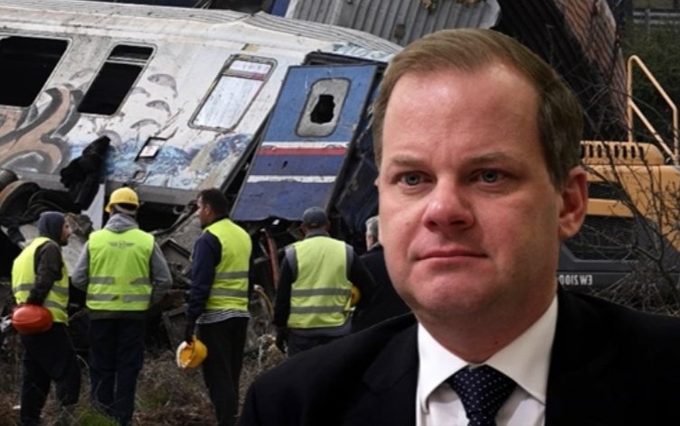 Η #Δούρου παραιτείται της βουλευτικής ασυλίας για να δικαστεί στην υπόθεση #Ματι
Ο #Καραμανλής απαίτησε να είναι υποψήφιος έτσι ώστε να έχει τη βουλευτική ασυλία για να μην καταδικαστεί για τη δολοφονία που τον βαραίνει στα #Τεμπη
Έχετε μπροστά σας διαμάντια και πάτε στα σκατα.