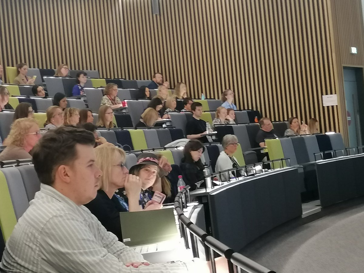 pearl_saadi's tweet photo. Day 2 @HSRN_UK conference with Dr Mani Sidhu @unibirmingham chairing a session on the future of GPs. Community involvement, discovery research in improvements and localised solutions were all debated by the panel. #HSR23 https://t.co/8LGyUy3AfK