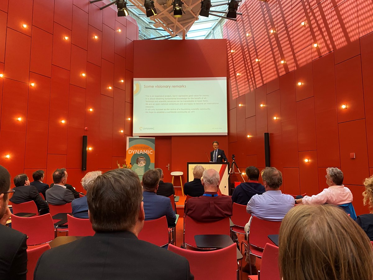 DYNAMIC14T's tweet photo. The DYNAMIC project is live! David Norris explains why and how we are going to build the strongest MRI scanner in the world, right here in Nijmegen!

#mri #scanner #14tesla #launch #nijmegen https://t.co/FUk5YB9oOr