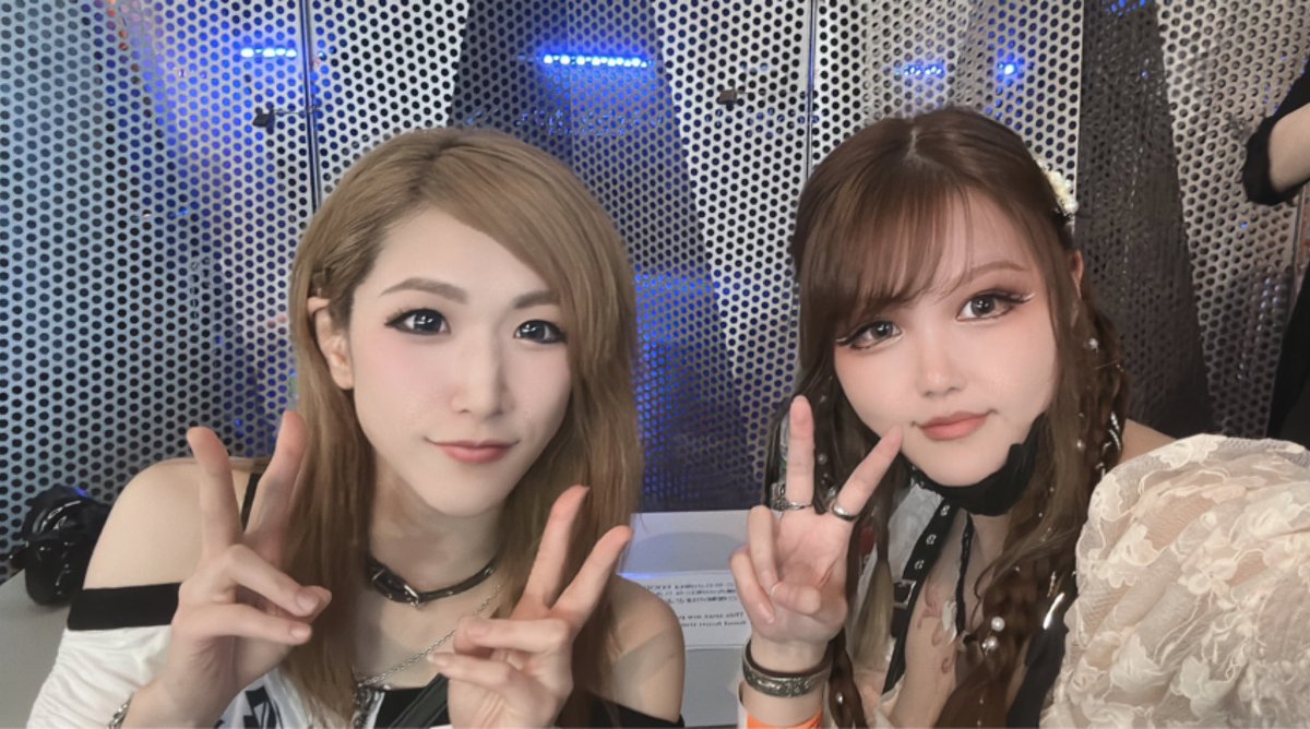 Sadollra0227's tweet image. 2023.7.1 YOKOHAMA MUSIC STYLE
行ってきました！
PARADOXXのKAOЯIさんと久しぶりにお会いできて、沢山お話できて楽しかったです❣️🤗
私はマイク録音係頑張りました〜🎤笑
暑かったのでCOLAがうまかた！！
 #GodsofDecay