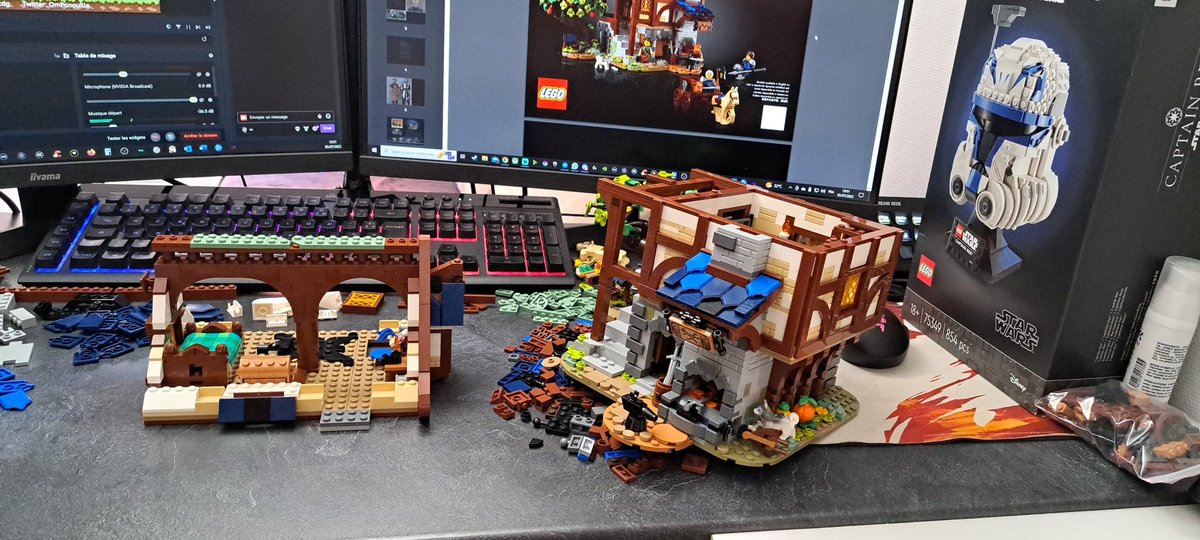 Pano_LiveTV's tweet photo. Suite et fin du montage du forgeron médiéval !
https://t.co/WGXE7w8CjE
#lego #legoideas #forgeron #medievalblacksmith
#stream #twitch #live #frenchstreamer #twitchfr https://t.co/2It7oVK5Ux