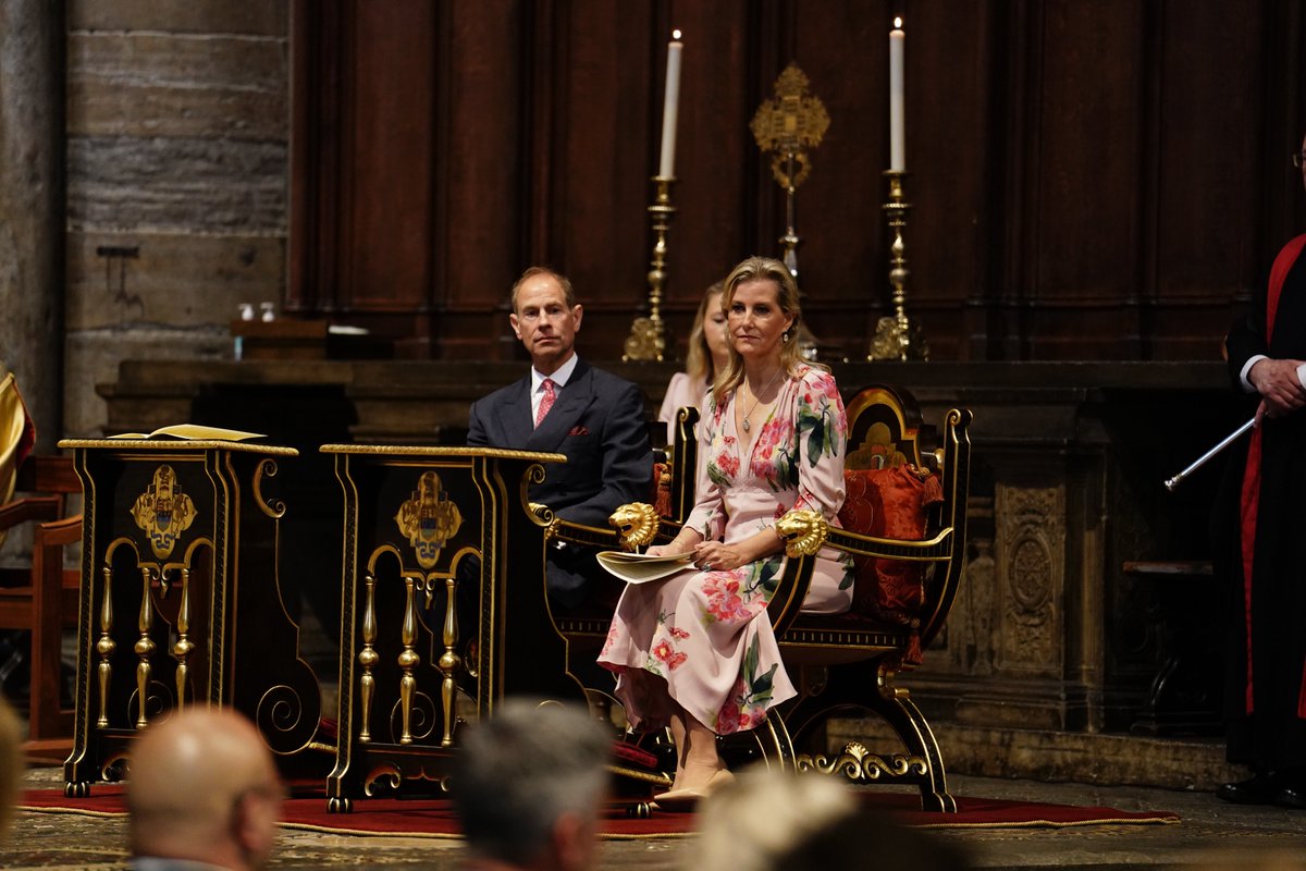 The Royal Family tweet media