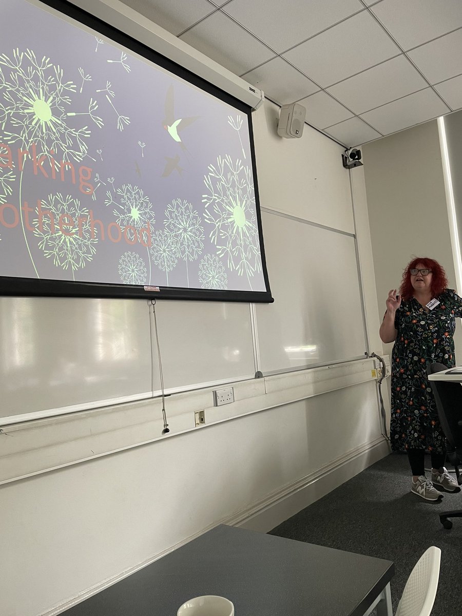 Dr Jenny van Hooff tweet media