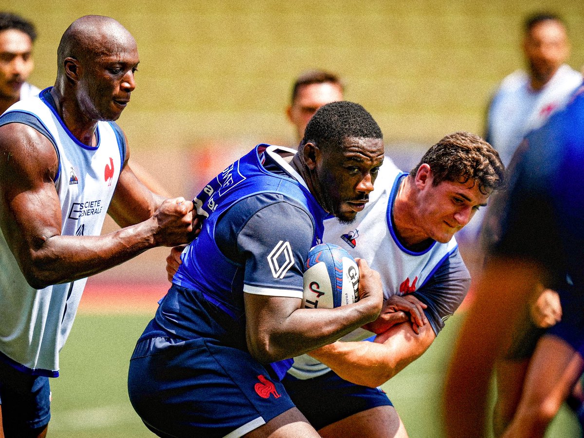 Ça commence maintenant 🇫🇷

#GodIsAlwaysGood 🕊️
<a href="/FranceRugby/">France Rugby</a>