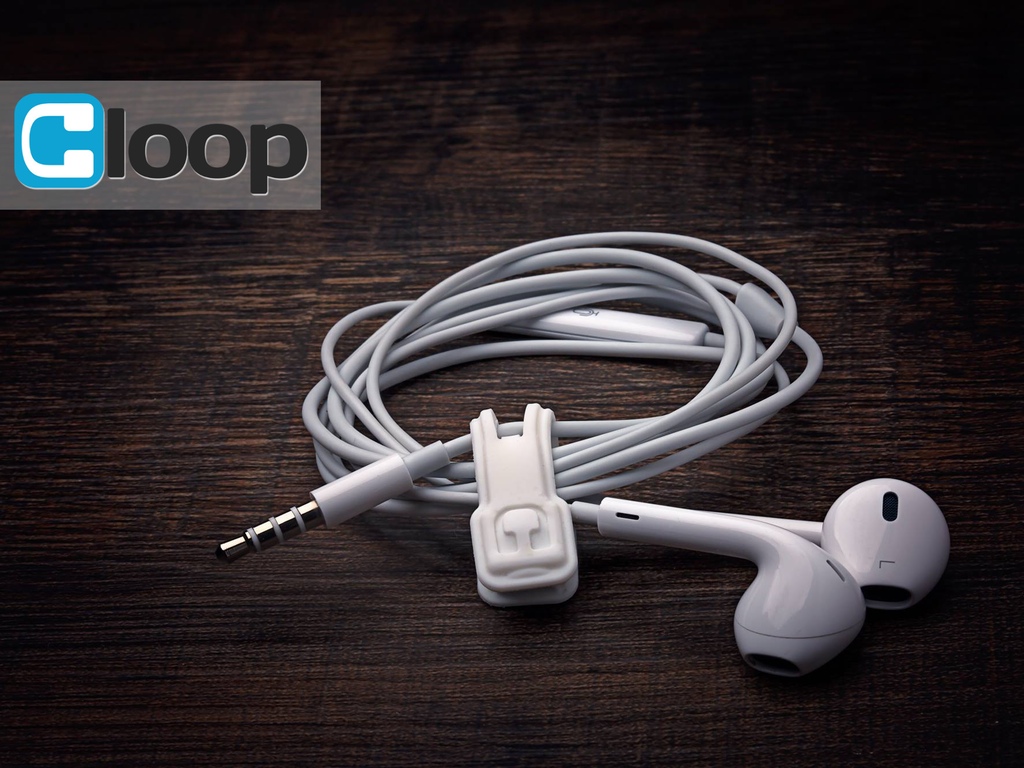 CloopBand's tweet image. Found a clever trick for my earphones! While I enjoyed the sounds of nature, I let them rest with my trusty magnetic cable tie. No more tangles or mess. It&apos;s like a secret magic trick to keep things organized. Say goodbye to cable chaos! #OrganizationHacks
