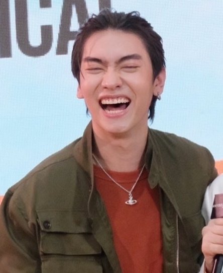 bssnoe's tweet photo. peak happiness

#GetWellSoonCKM @Bossckm_ #ShawtyBoss #bosschaikamon https://t.co/XY4Ph8VYY9