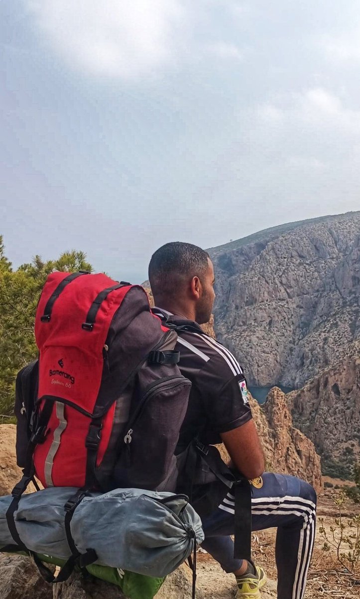 Mostafa01545814's tweet photo. Camping in Barbjani😍 https://t.co/30Qk7Bit5w