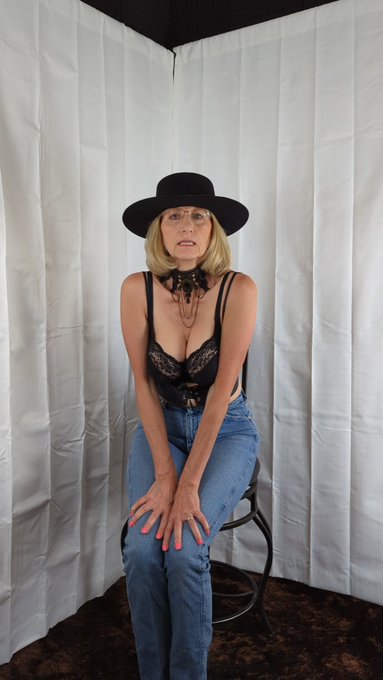 Gotta have a hat. https://t.co/Baq0aeyT1P<a href="/tag/xhamster"class="tags"><span>#xhamster</span></a>