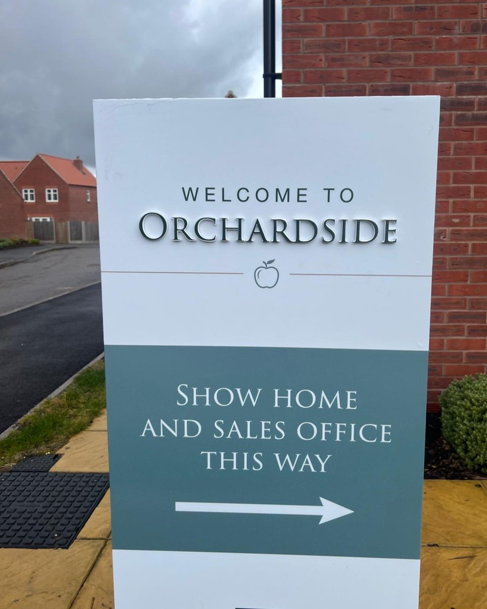 First impression count! Make a great first impression directional signage that perfectly matches your brand. Orchardside

📲 For more information contact us at: sales@motionsignsandgraphics.co.uk

#skelmersdale