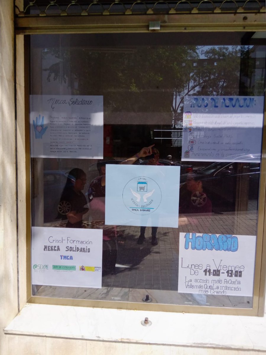 ymca_esp's tweet photo. ¡MERCA SOLIDARIO! Alumnos de Crisol Formación asesoran escaparates, crean guías de comercio, promueven productos locales y realizan campañas. Educación financiera, asesoramiento en compras y servicio a domicilio.
#IntervenciónSocioComunitaria #ComercioSolidario #YMCA #Badajoz https://t.co/Ss4tKJzjiD