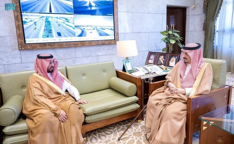 bandernawab's tweet photo. سمو أمير منطقة #الرياض يستقبل سمو محافظ الخرج. https://t.co/Xmw065xBvs